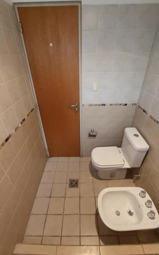 Bº Centro: Exclusivo Depto de 1 Dormitorio C/Balcón frente a La Cañada !! 3