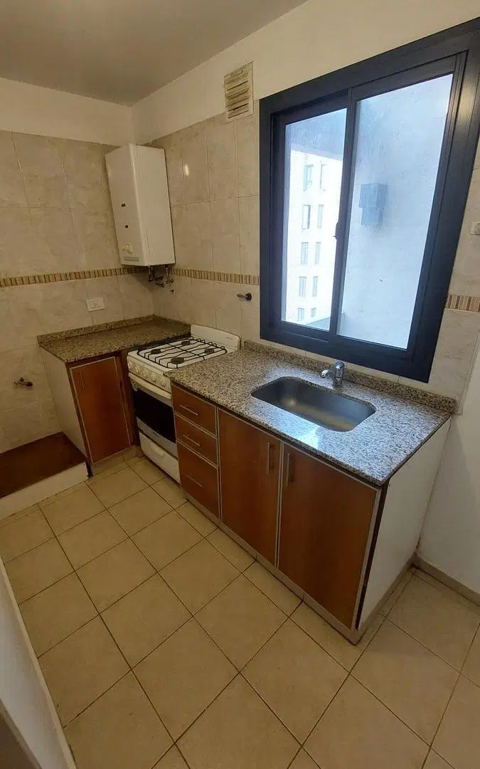 Bº Centro: Exclusivo Depto de 1 Dormitorio C/Balcón frente a La Cañada !! 4