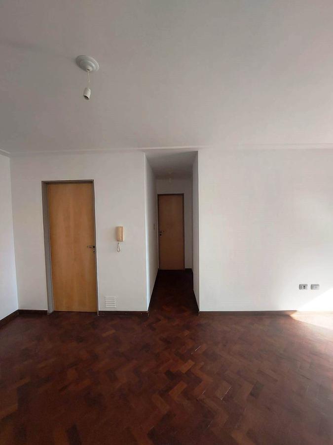 Foto de Bº NVA CORDOBA: EXCLUSIVO DEPTO UN DORMITORIO C/ BALCON!!!, imagen 4