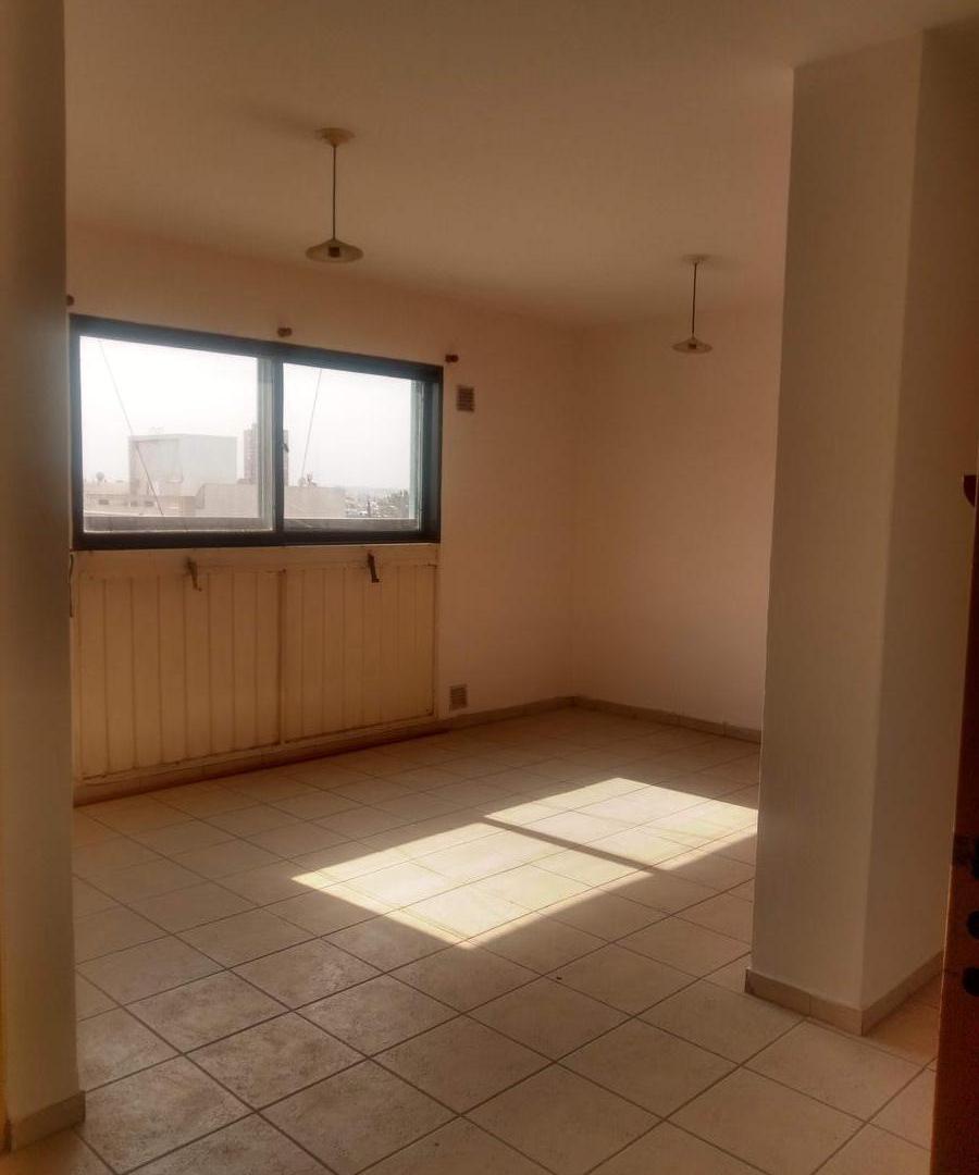 Foto de Bº Alberdi: Excelente Departamento de 1 Dormitorio sobre Av. Principal, imagen 1