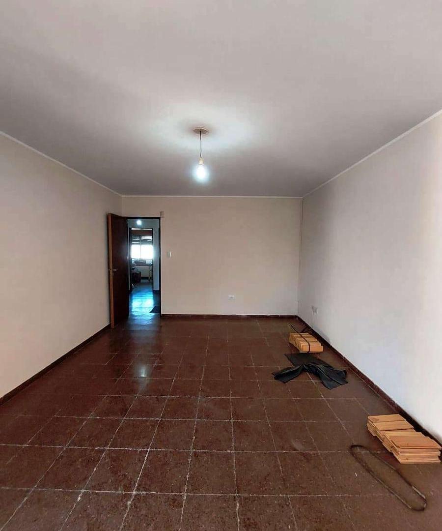 Foto de Venta Bº Los Gigantes: Hermosa casa de 3 Dor. C/Cochera - Apta Crédito !, imagen 3