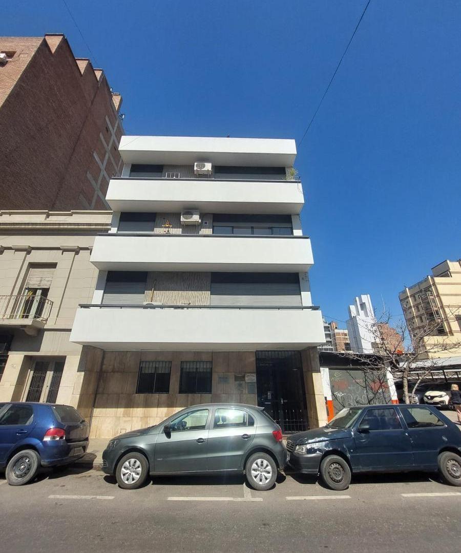 Foto de Bº Centro: Depto de 2 Dormitorios de uso comercial/oficina - zona, imagen 2