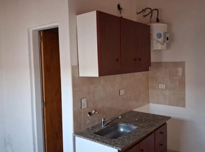 Departamento Monoambiente en Polvorines 3
