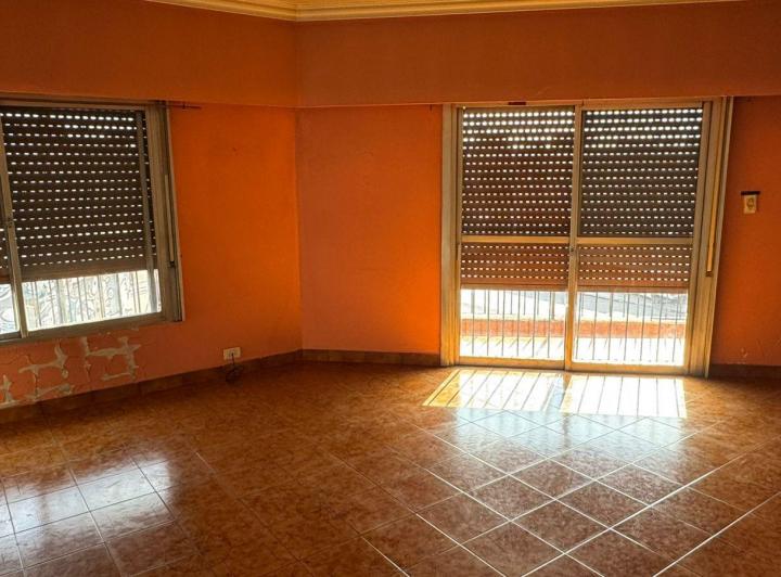 Depto 4 Ambientes en Planta Alta 3