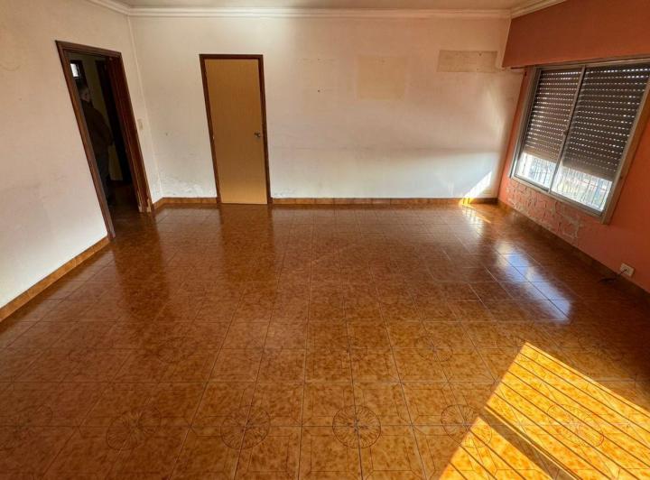 Depto 4 Ambientes en Planta Alta 4