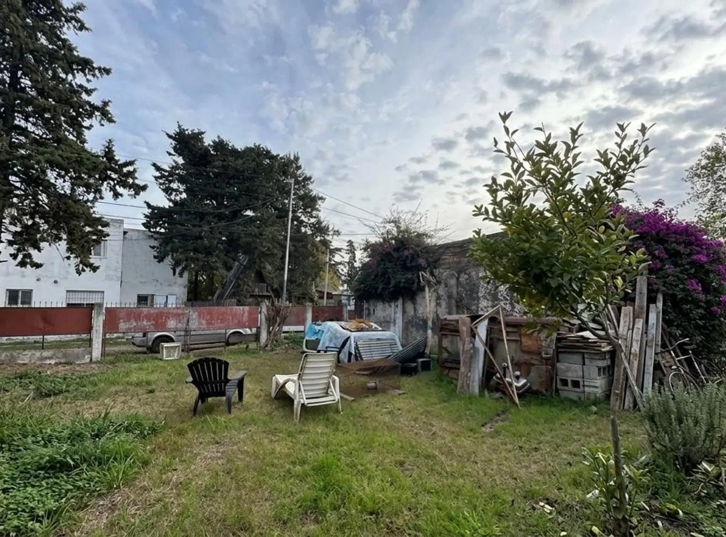 Sourdeaux - Gran lote de 440m2 con vivienda a mts de Marquez 4