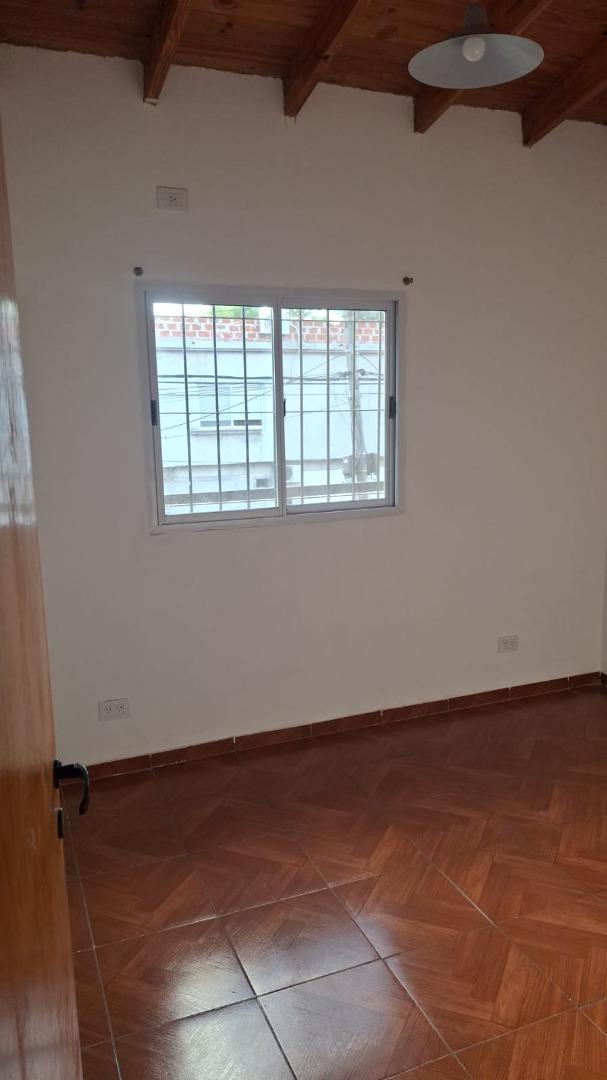 Foto de Departamento de 2 dormitorios - DON TORCUATO, imagen 5