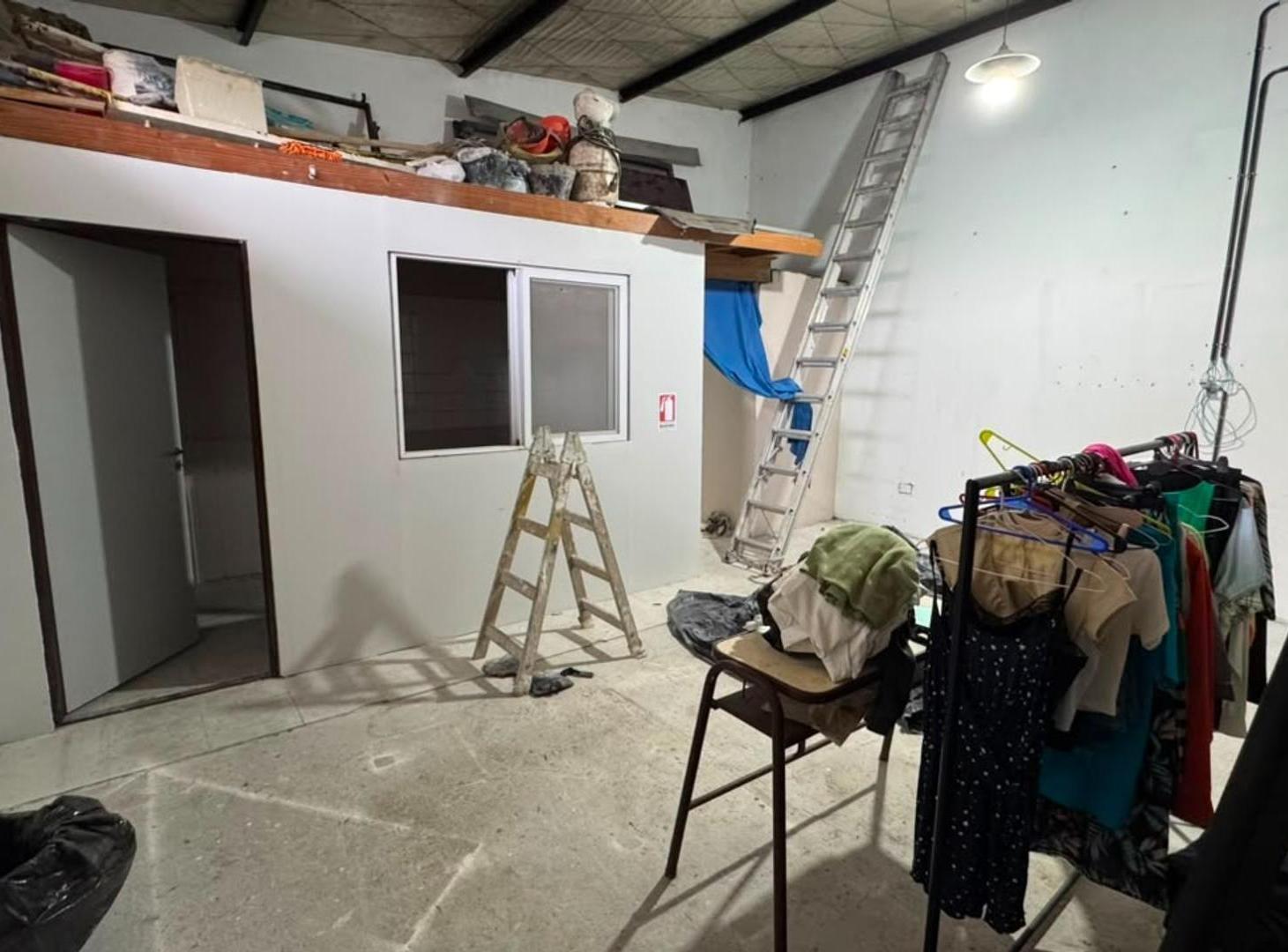 Foto de Impecable local con oficina de 66m2 - Pleno centro comercial, imagen 5