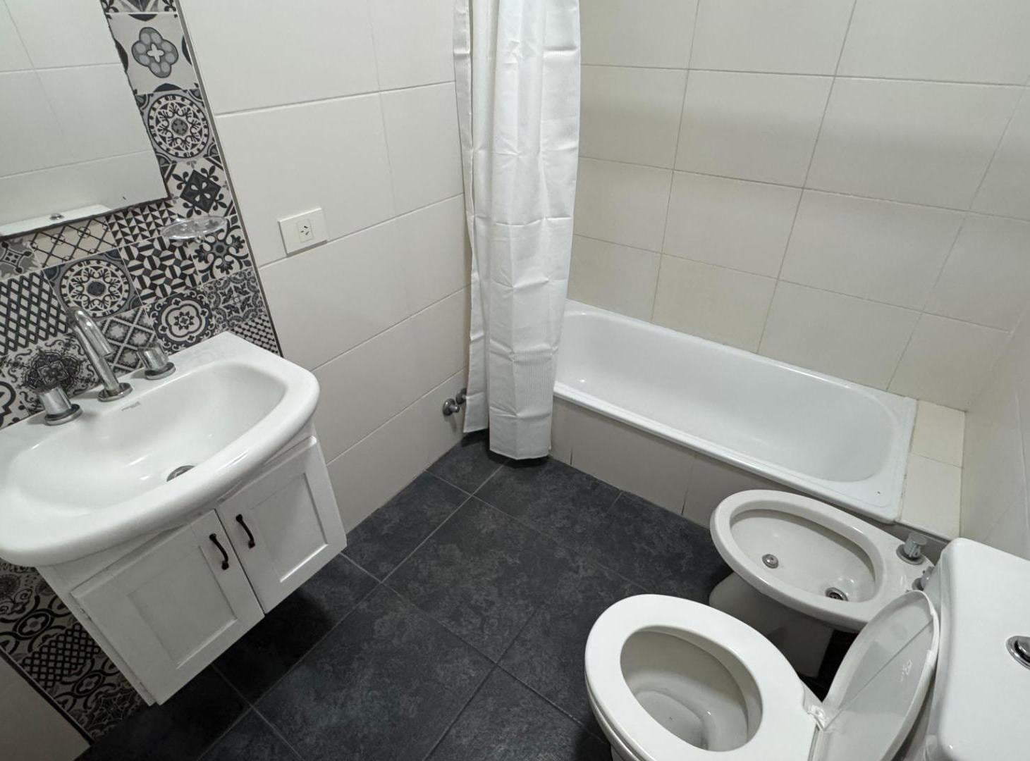 Foto de Excelente depto 2 dormitorios a media cuadra de Avenida!, imagen 5