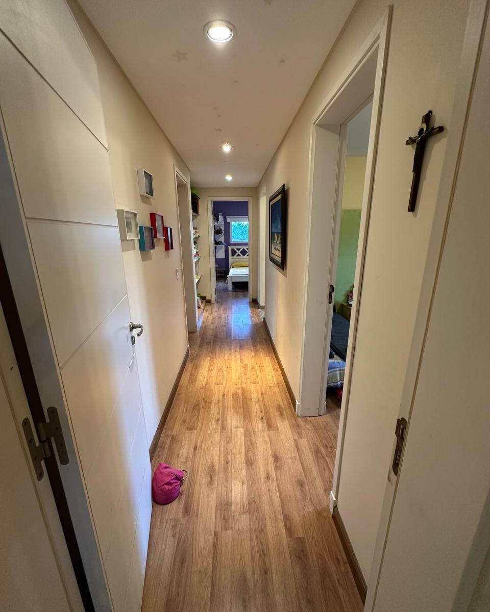 Hermosa Casa de Categoría en Barrio Granjas de San Antonio 2