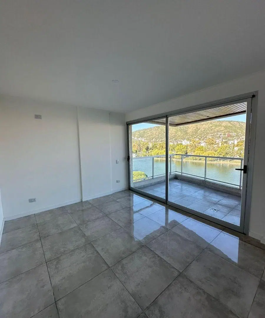 Departamento frente al lago – STEFANO V – PISO: 5; DPTO: A. 5