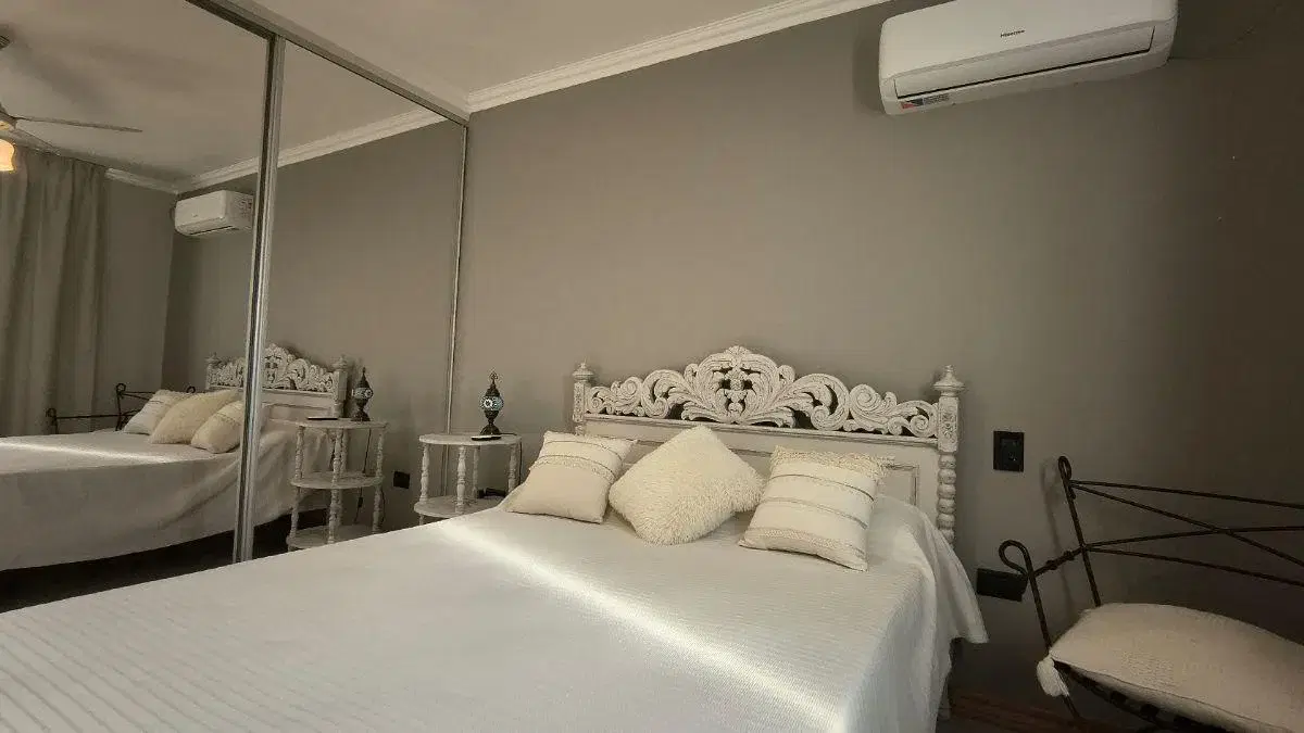 Departamento de categoría con vista al lago – Constantino V – 5