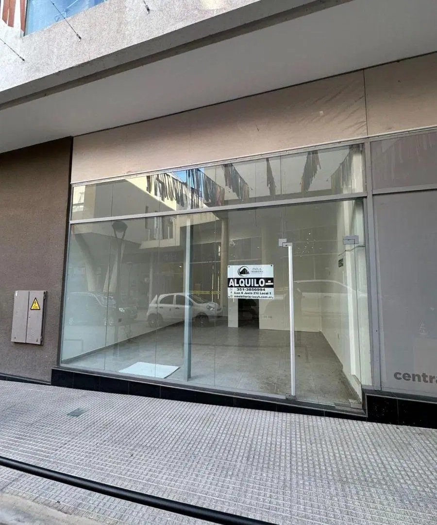 Venta Local Comercial en Paseo Quattro – Villa Carlos Paz 4