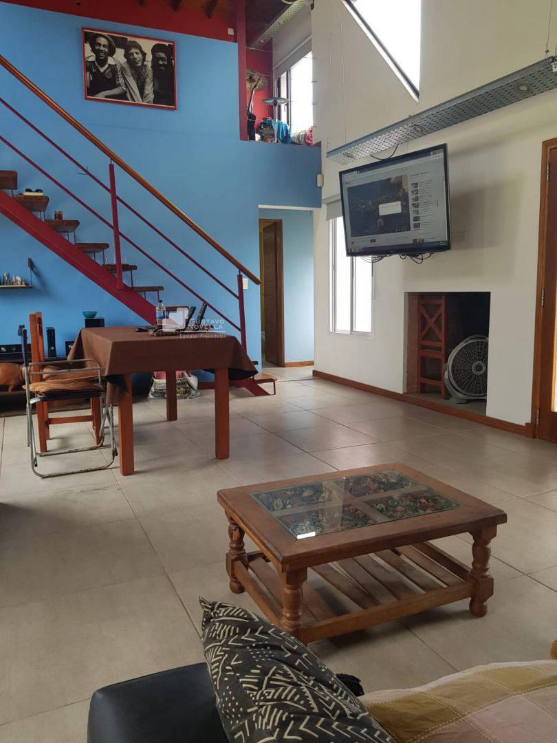 Moderna Casa 250 m de La Laguna de Chascomus en Venta 2