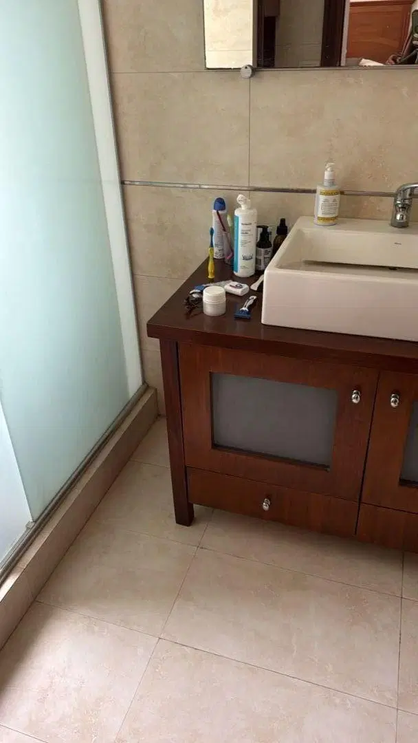 OPORTUNIDAD  MAGNIFICA CASA EN VENTA EN LA COLINA 8