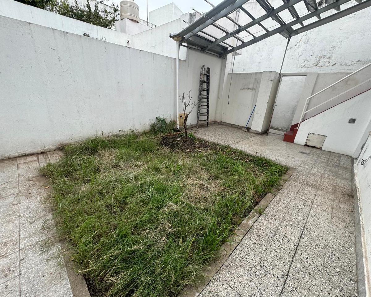 Lote Propio con 2 PH en Block 5