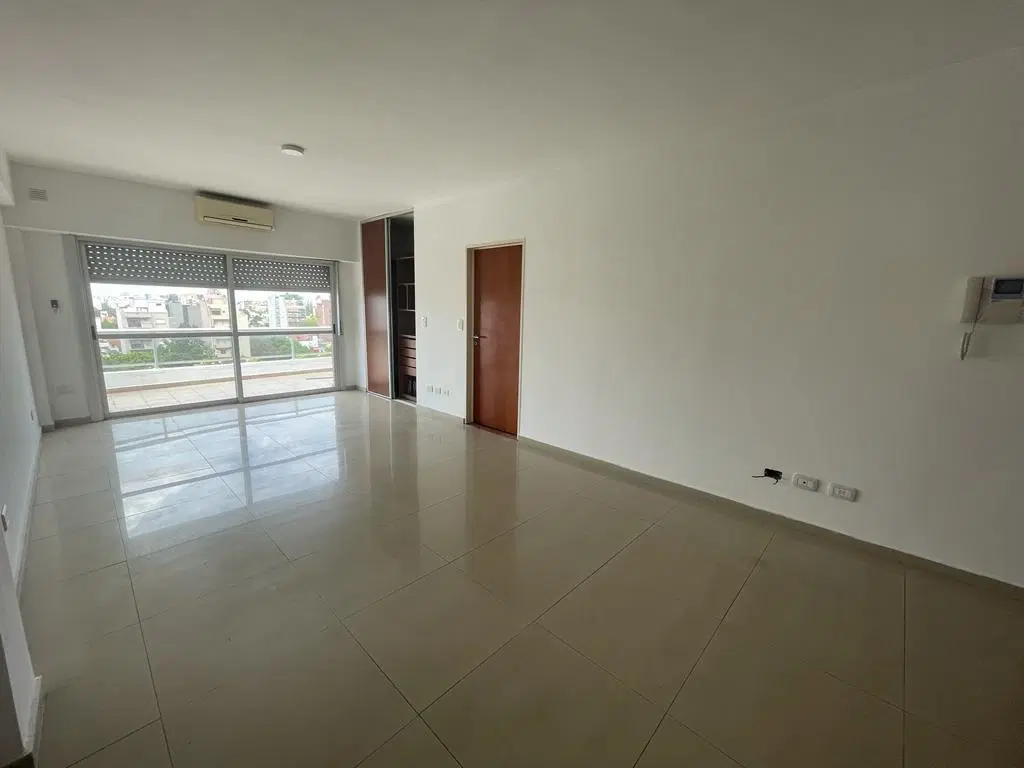 Monoambiente con Balcón Aterrazado 4