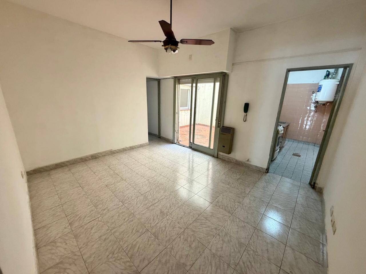 Foto de Dpto de 2 amb en planta baja con patio, imagen 3