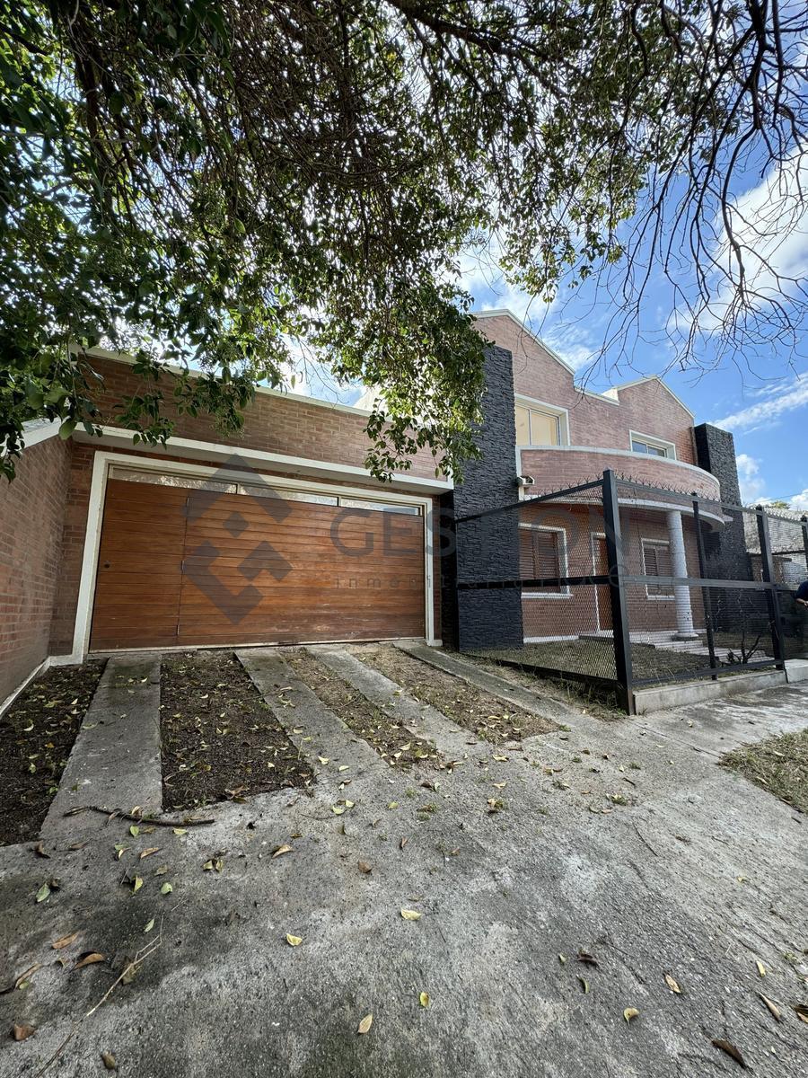 Casa en Venta en La Calera - Opciónal Se Vende Galpón 3