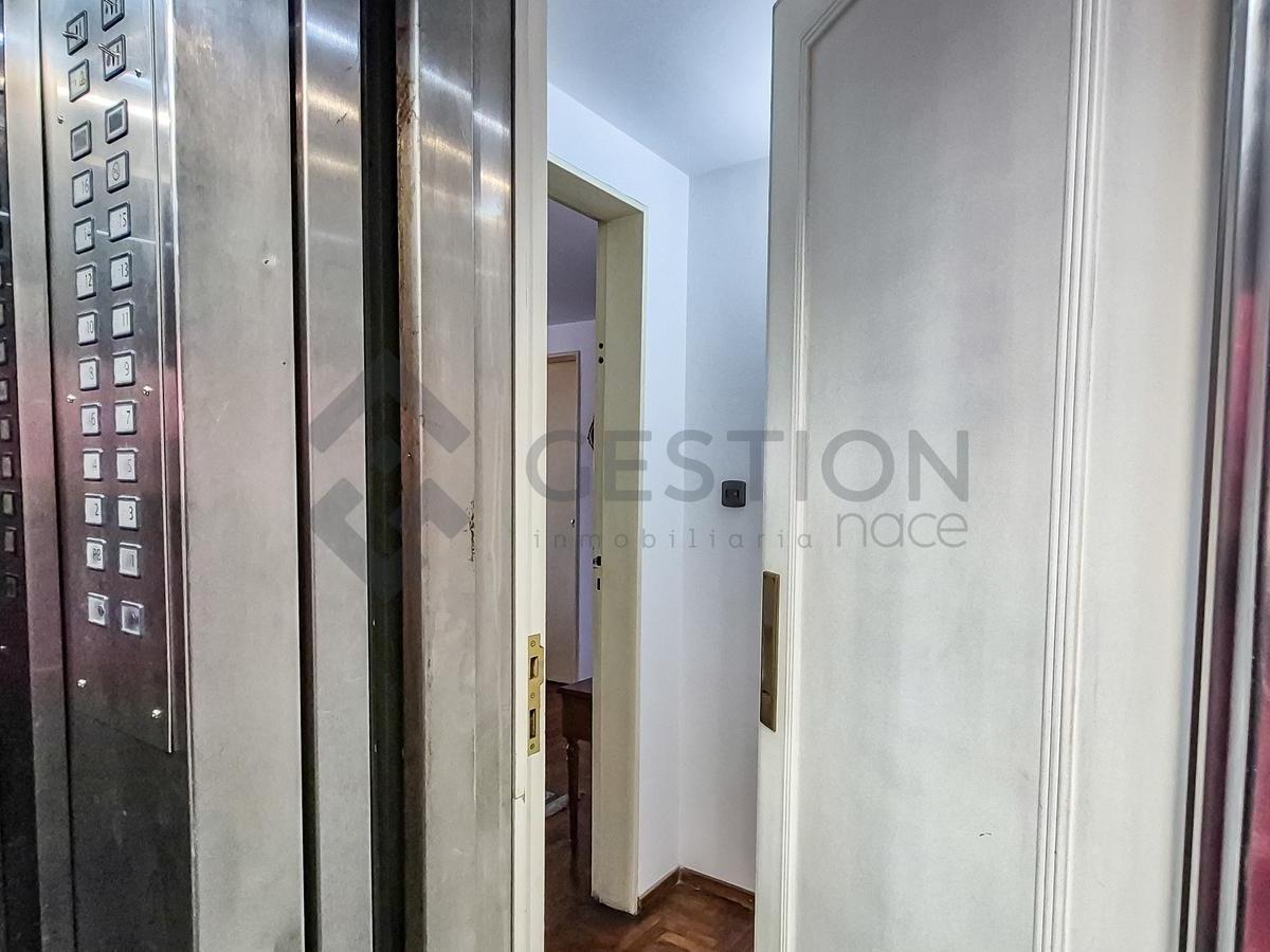Vendo Departamento en El Centro Bv San Juan 2 Cuadras de Cañada con Cochera 4