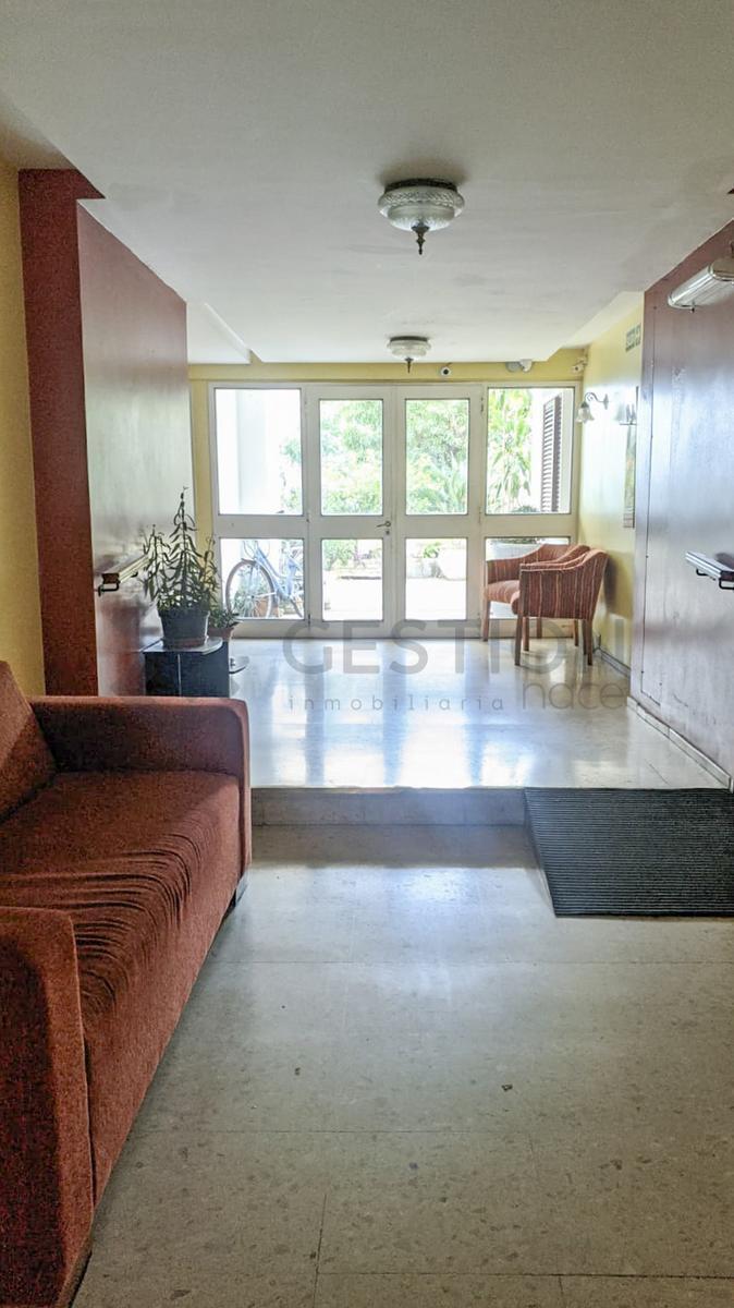 Departamento en Venta Sobre Calle Colón Al 800 3 Dorm. 2