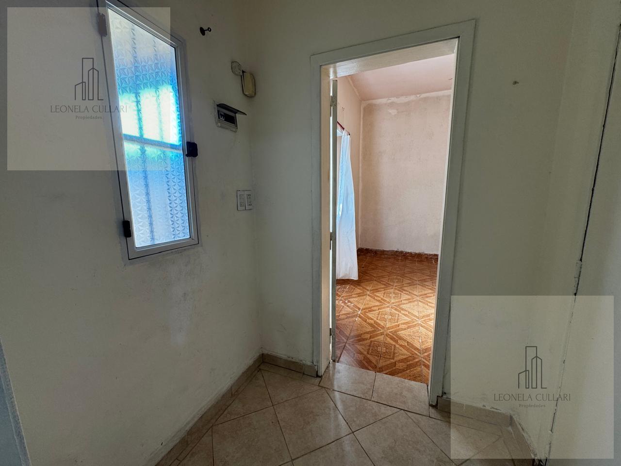 Foto de PH - Apto Crédito - venta - Lanús, imagen 2