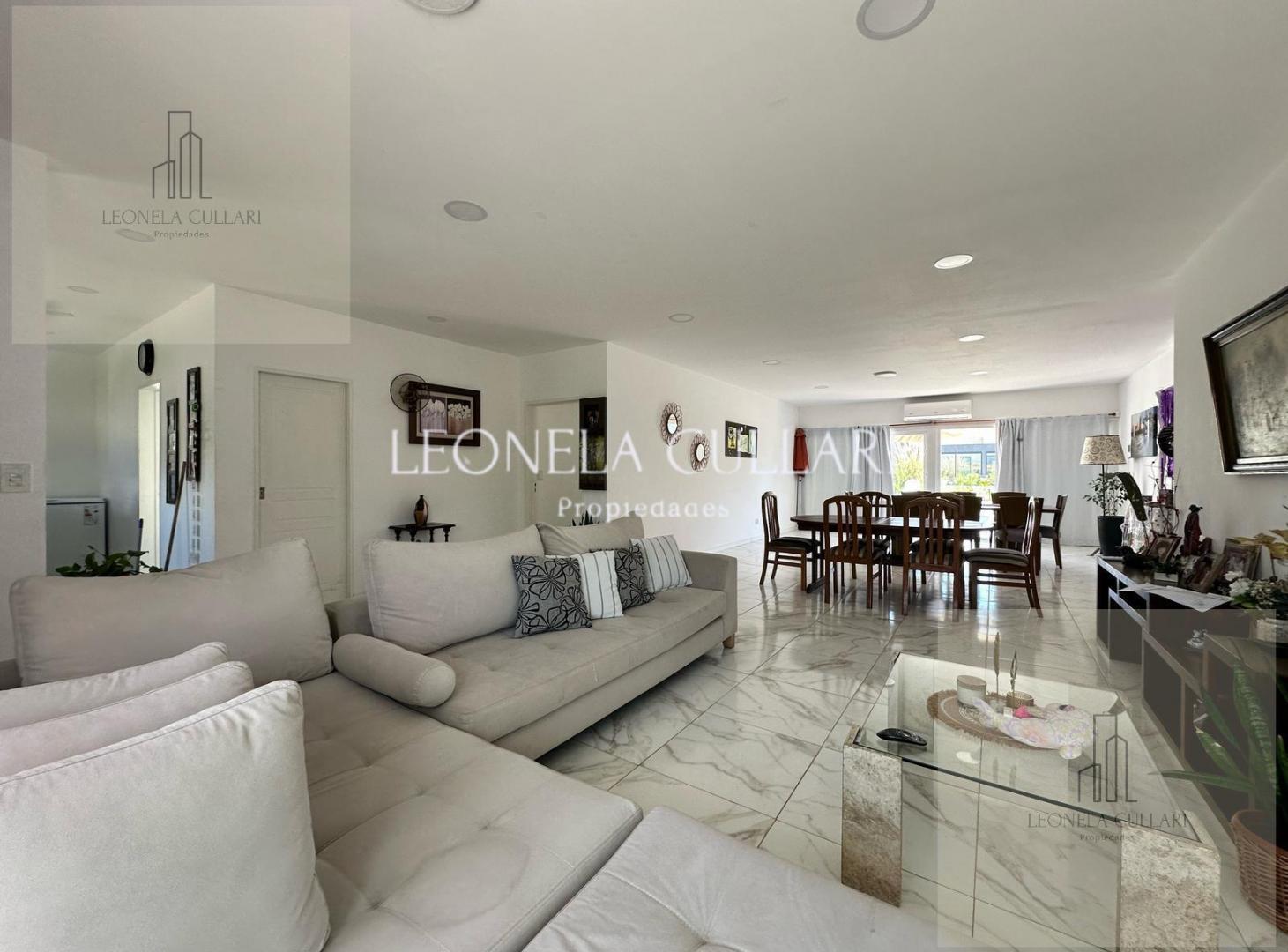 Foto de Venta - Casa - Barrio Santo Domingo - Canning / San Vicente, imagen 2