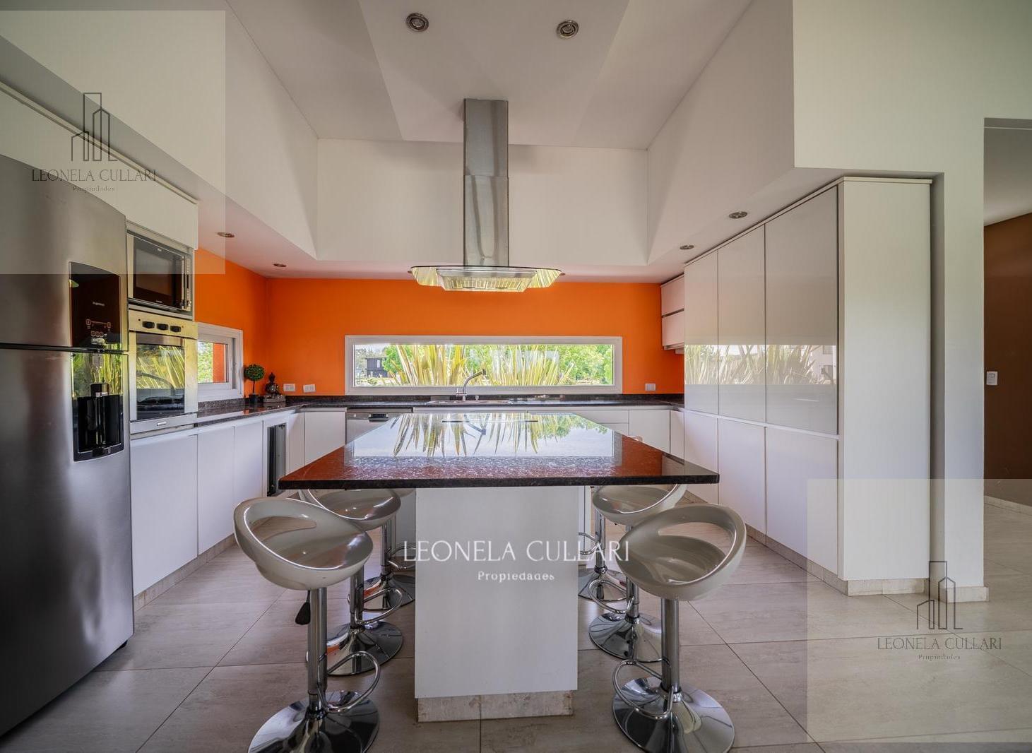 Foto de Venta - Casa - Barrio Santo Domingo - Canning / San Vicente, imagen 5