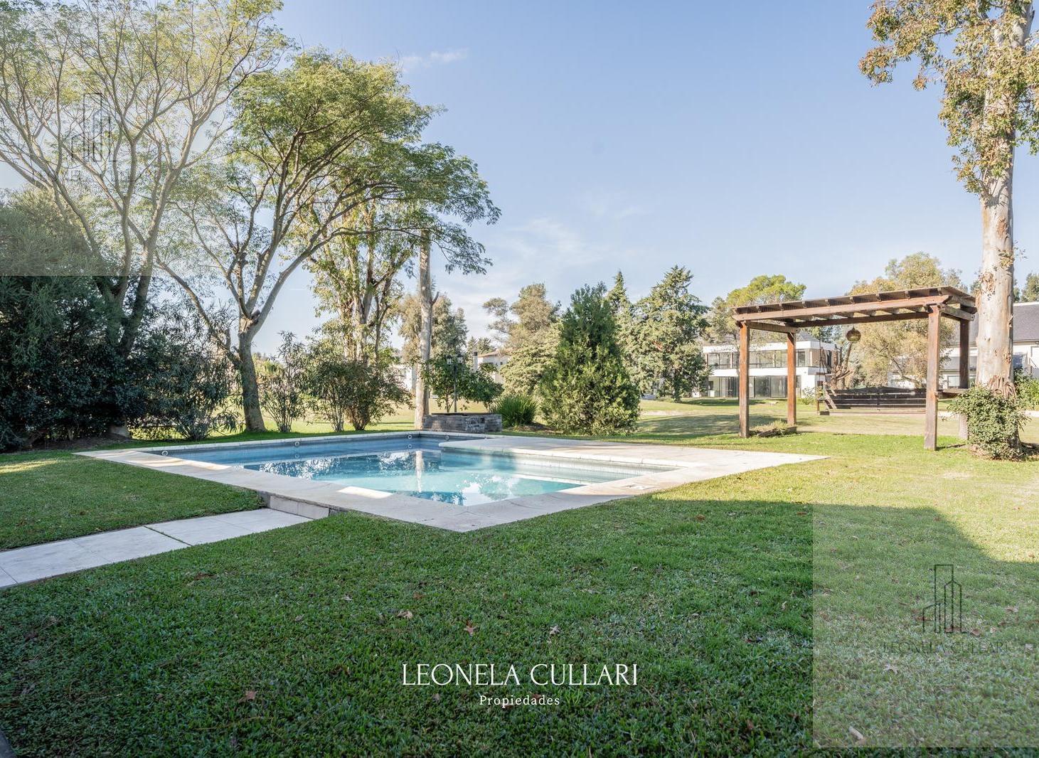 Foto de Venta - Casa - Saint Thomas Este - Canning, imagen 2