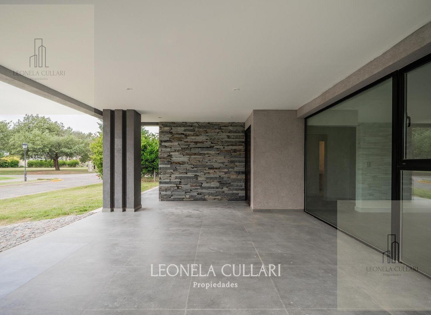 Foto de Venta - Casa - Barrio Santo Domingo - Canning / San Vicente, imagen 4