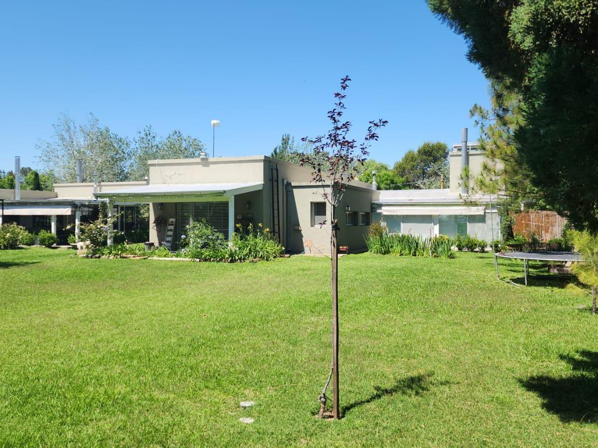 Casa 4 Dorm. en Alquiler Chacra Los Raigales Roldan 3