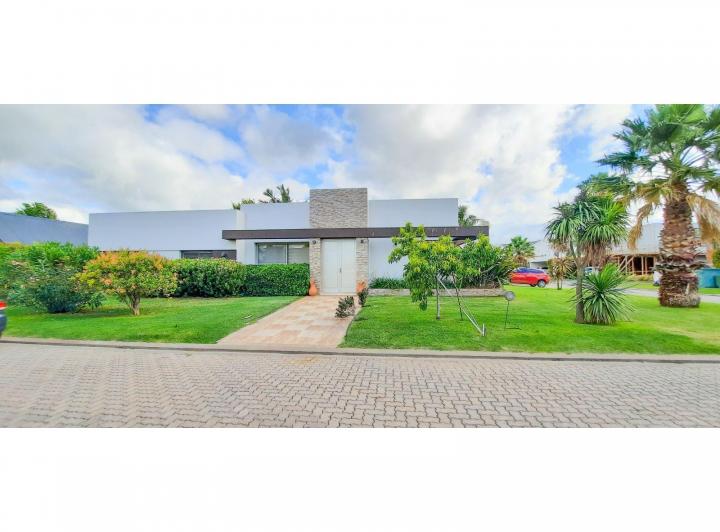 Casa en venta 3 dormitorios funes hills miraflores 3
