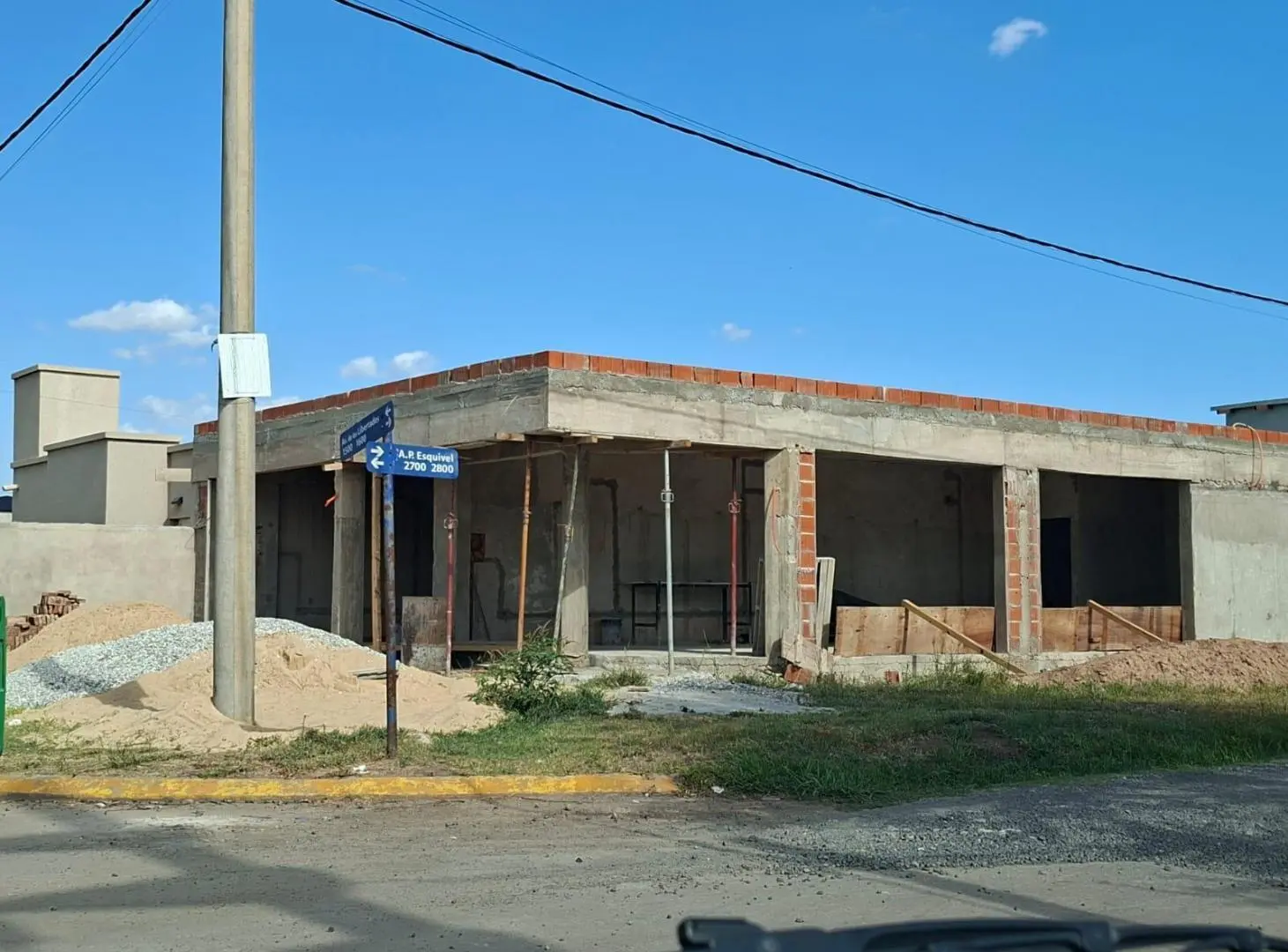 Locales en Alquiler en Tierra de sueños 2, Roldán 2