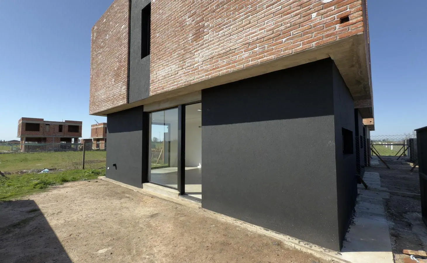 Duplex en venta de dos dormitorios en Paseo del Norte, Funes 3