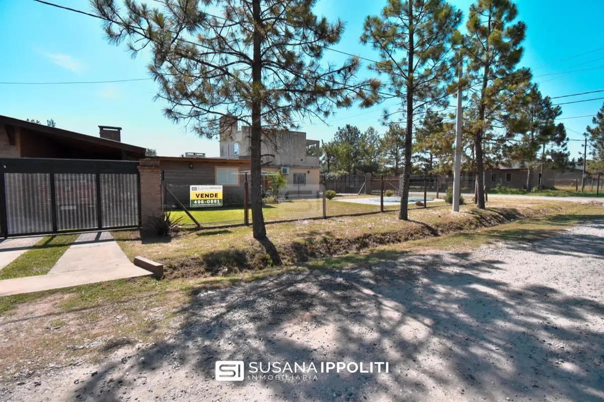 Casa en venta 2 dormitorios con pileta en Tierra de Sueños 1, Roldán 2
