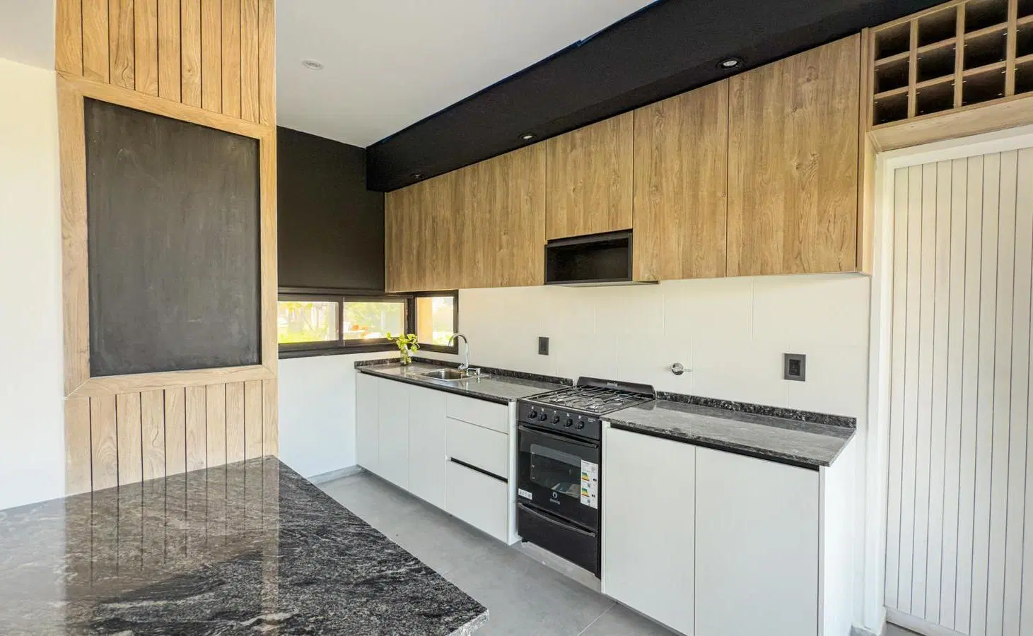 Casa en venta de 2 dormitorios a estrenar con pileta barrio Las Tardes, Roldán 4