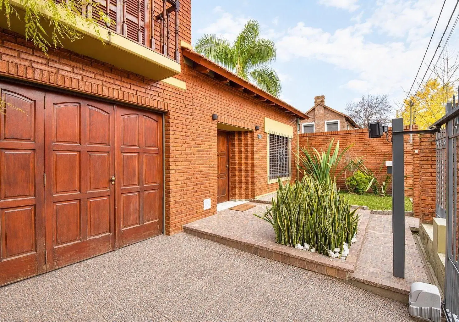 Casa  de 3 dormitorios en venta en Fisherton 2