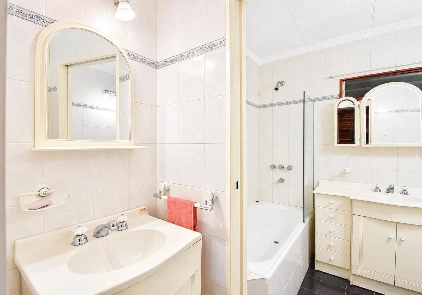 Casa  de 3 dormitorios en venta en Fisherton 3