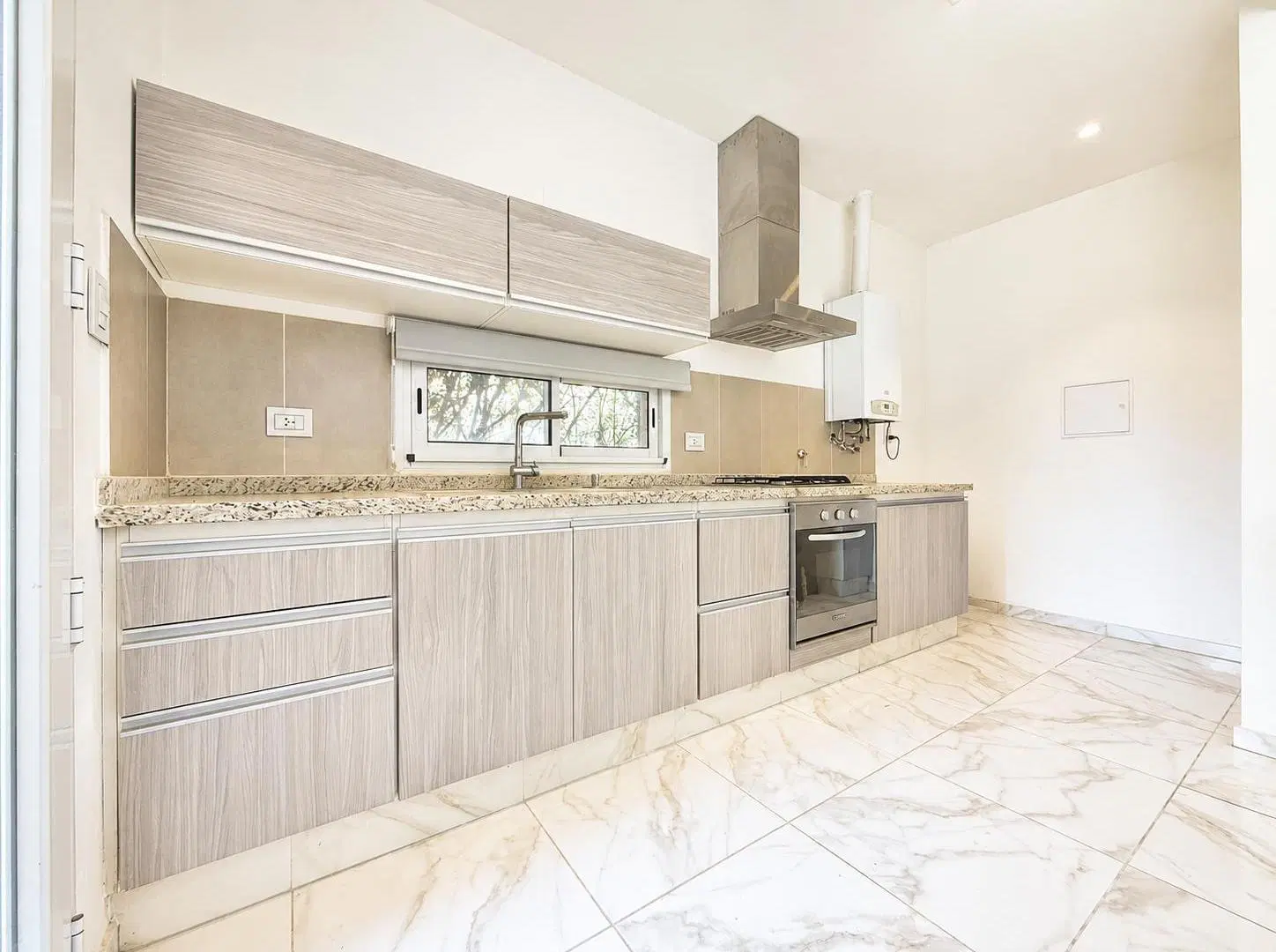 Casa en venta 3 dormitorios en Funes San Sebastian Barrio Privado 4