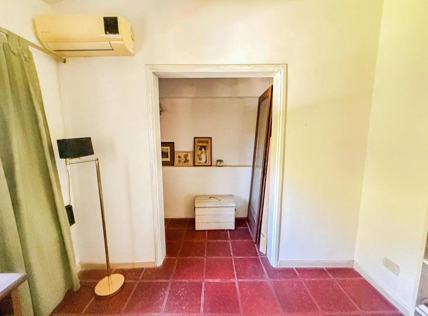 Casa en venta 3 dormitorios sobre lote de 850m2 en Funes 5