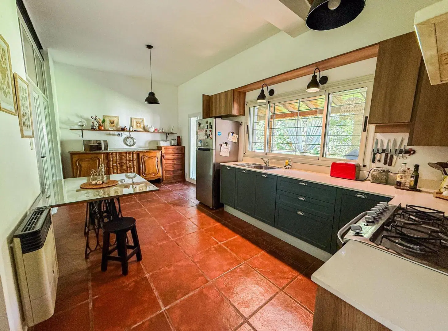 Casa en venta 3 dormitorios sobre lote de 850m2 en Funes 4