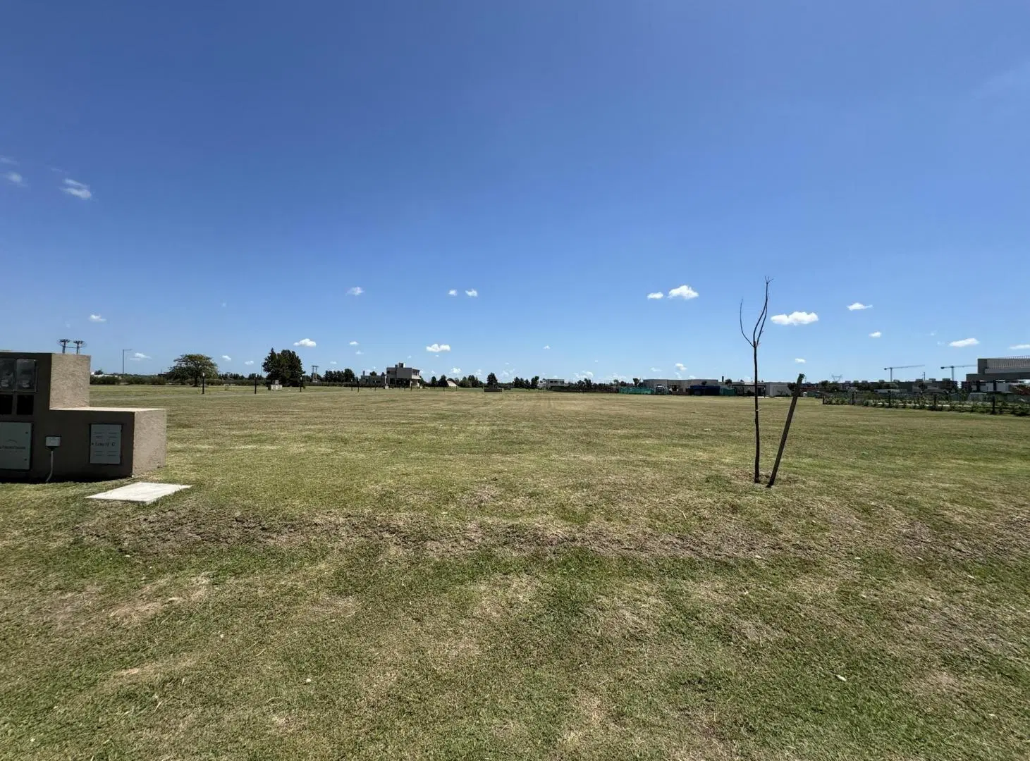 Lotes en esquina en venta en Los Pasos del Jockey 4 Fisherton 3