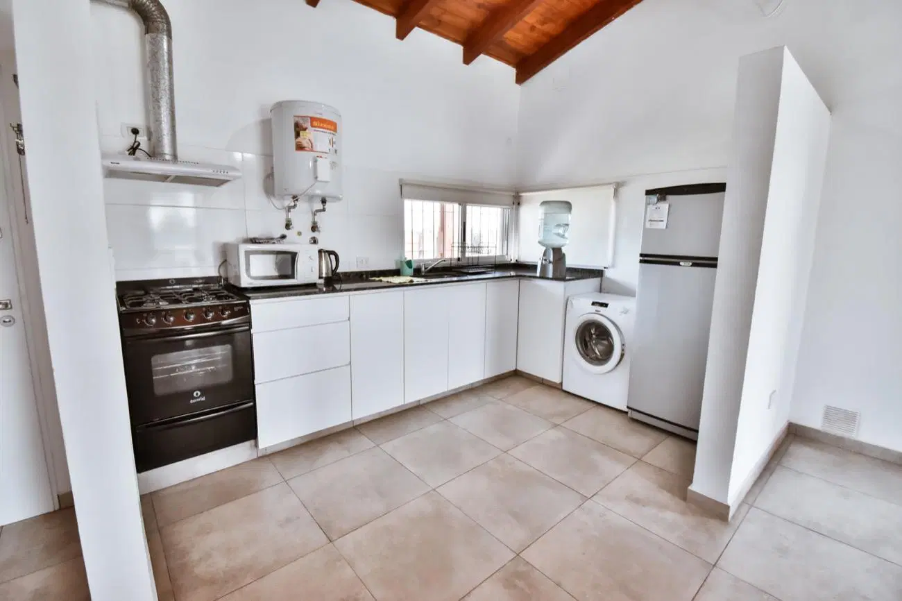 Casa en venta 2 dormitorios con pileta en Punta Chacra,Roldán 8