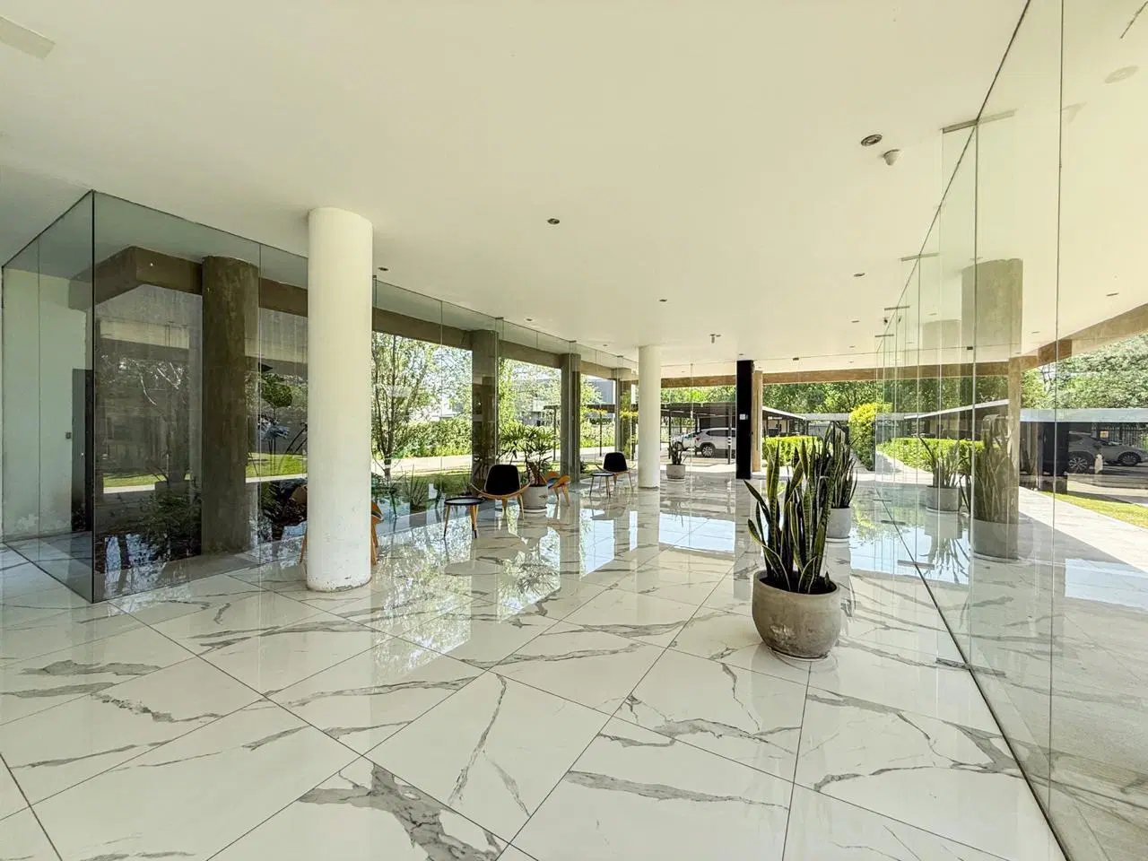 Departamento en  venta 1 dormitorio de 90 m2 en fisherton 4