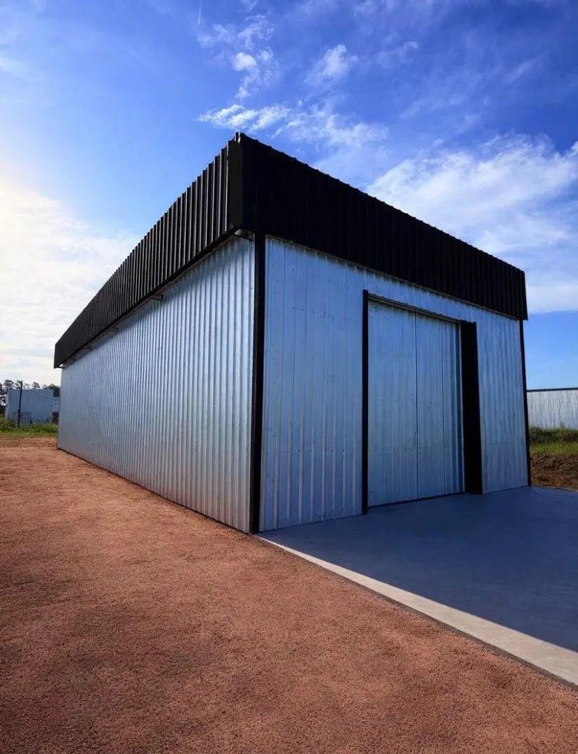 Galpón en venta 210m2 a estrenar Area Industrial Roldán 4