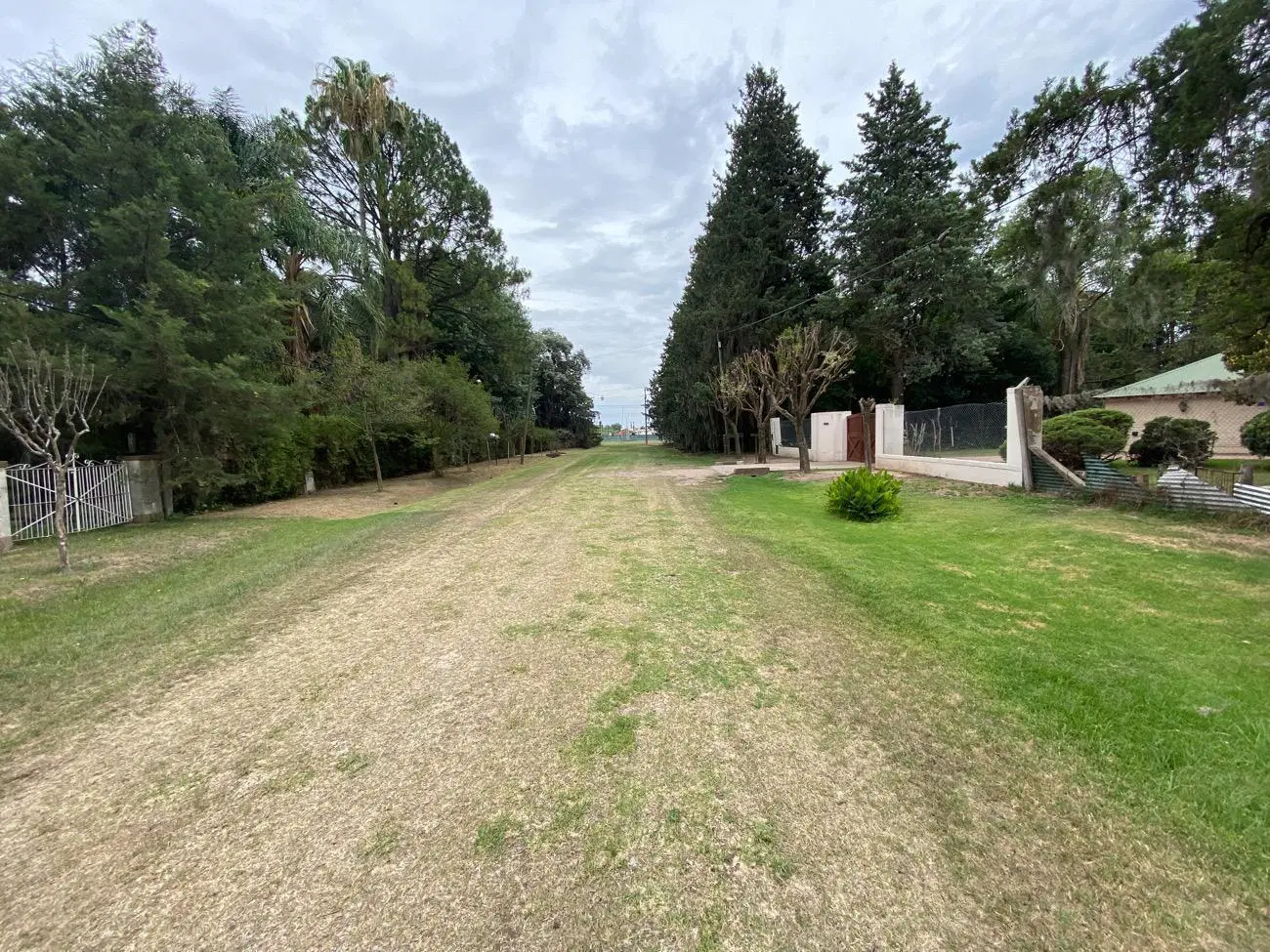 Terreno en venta Cotos de la Alameda Roldan de 1200m2 8