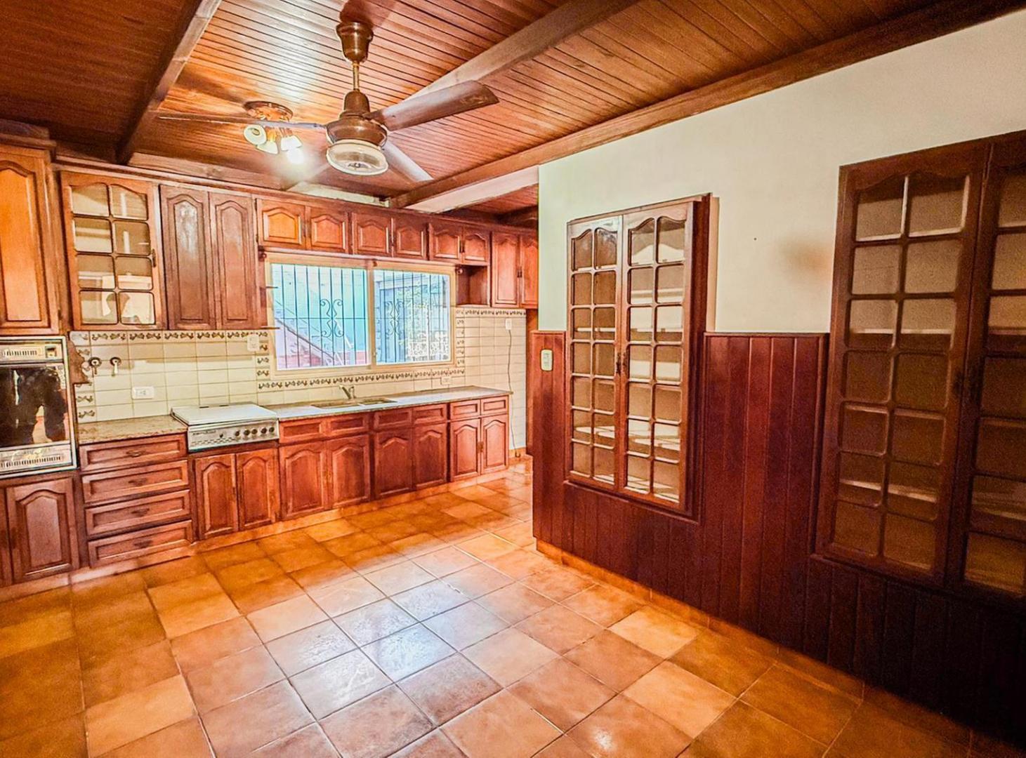Foto de Casa 4 dormitorios en venta en Roldan centro frente al banco nacion, imagen 5