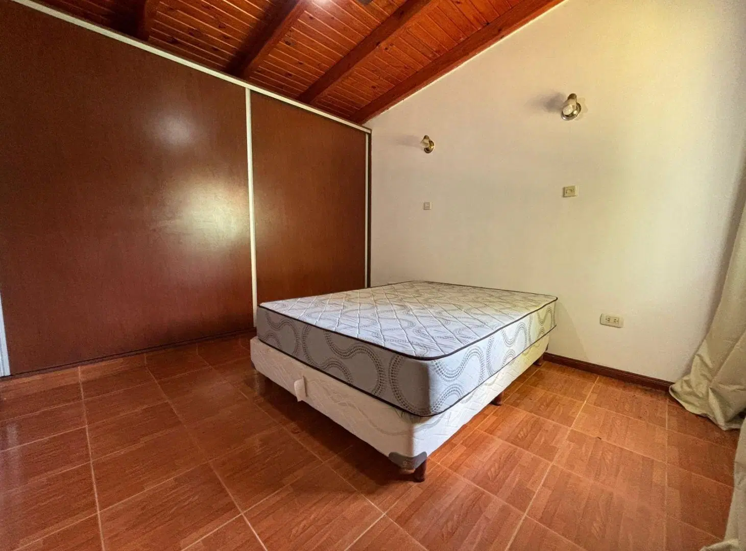 Casa en venta 2 dormitorios en Roldan 5