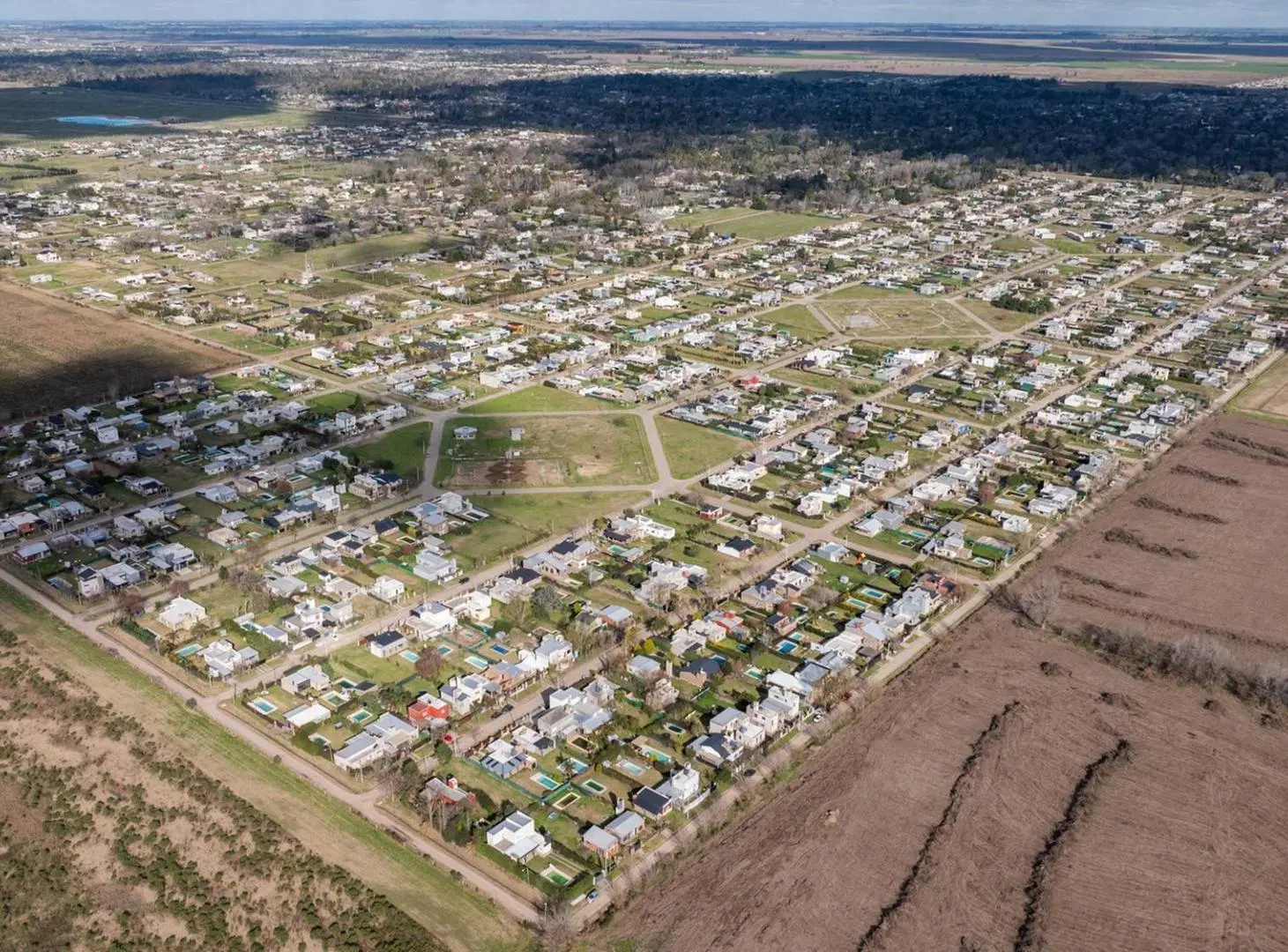 Terreno en Venta en zona comercial Acequias del Aire, Roldán 4