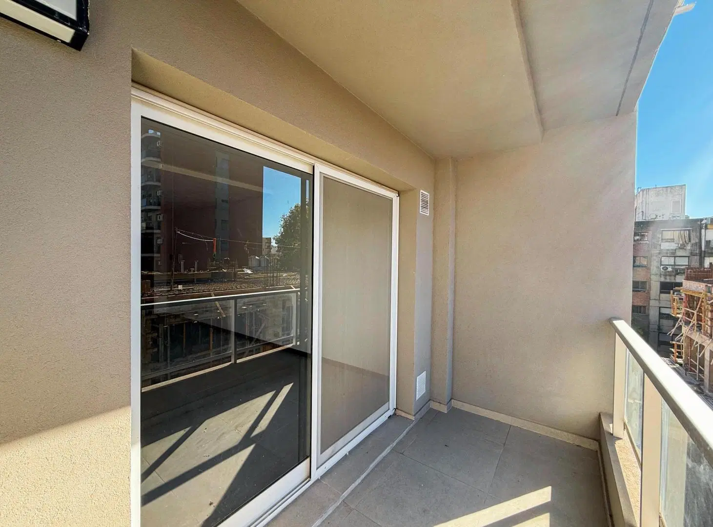 Departamento de 1 dormitorio en venta en Rosario a estrenar 8